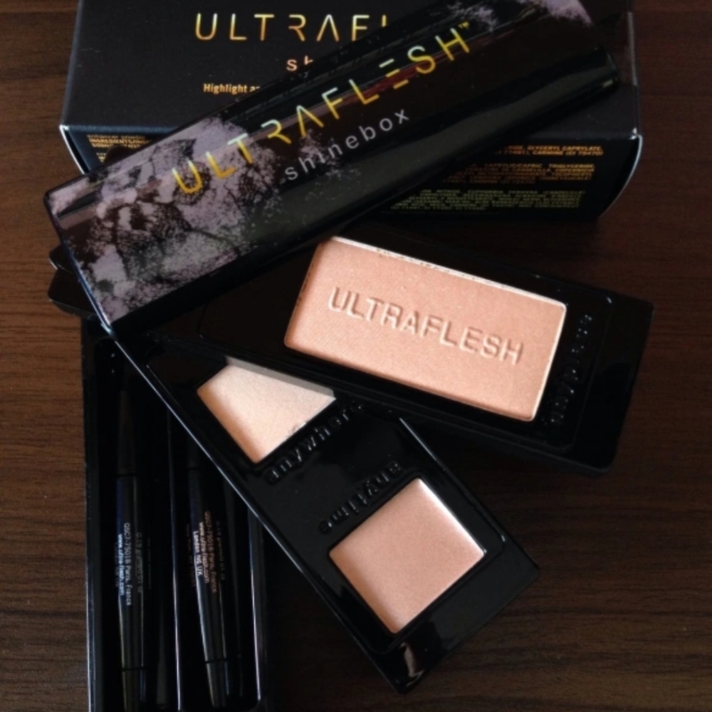 ULTRAFLESH Shinebox Highlight and Shimmer Collection - 5 Piece Set - NEW